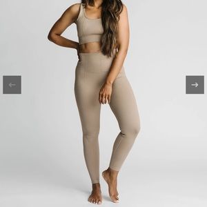 Zyia Taupe Firm & Free Seamless Legging 7/8 24"